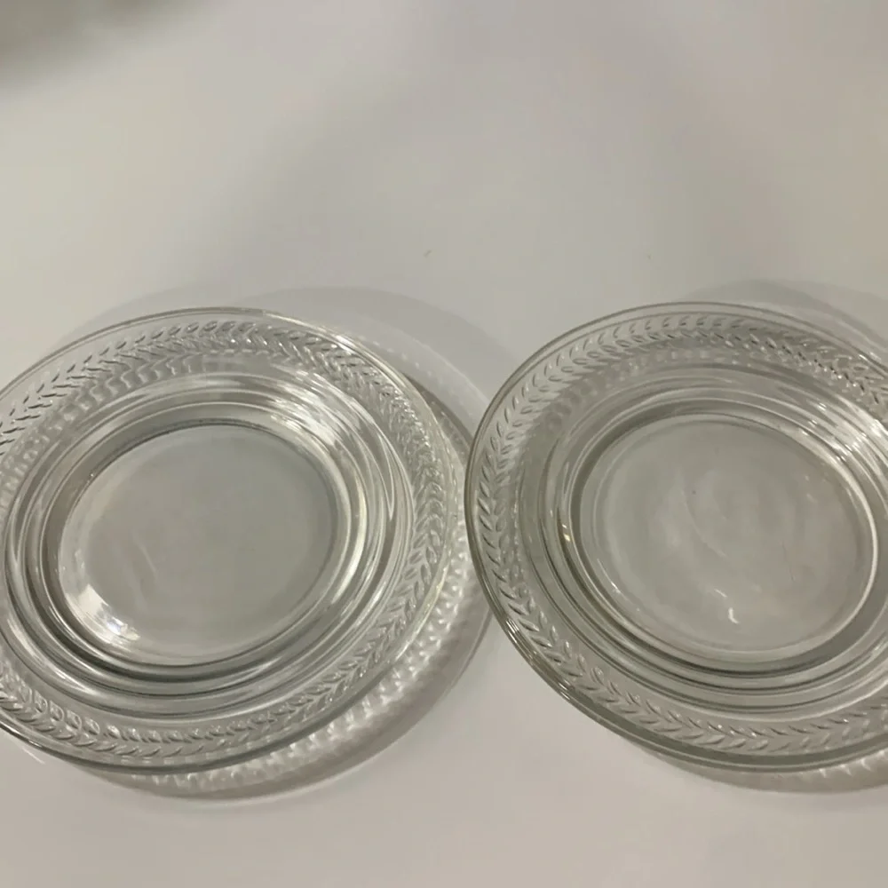 Set of 4 Clear Glass 1970s Vintage Small Plates for Appetizers Bread & Butter